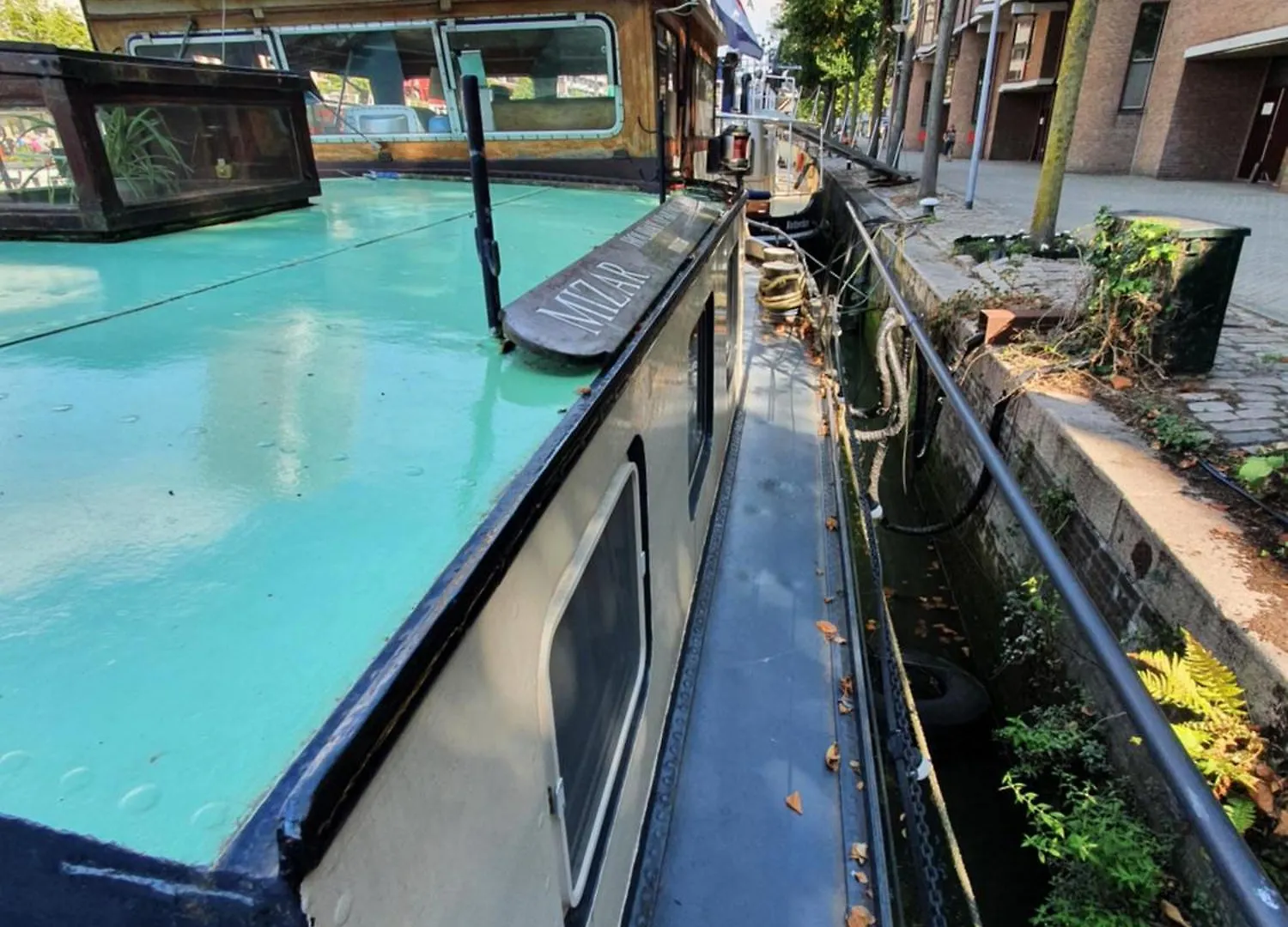Houseboat Holiday Apartments Rotterdam 0*,  Holandia